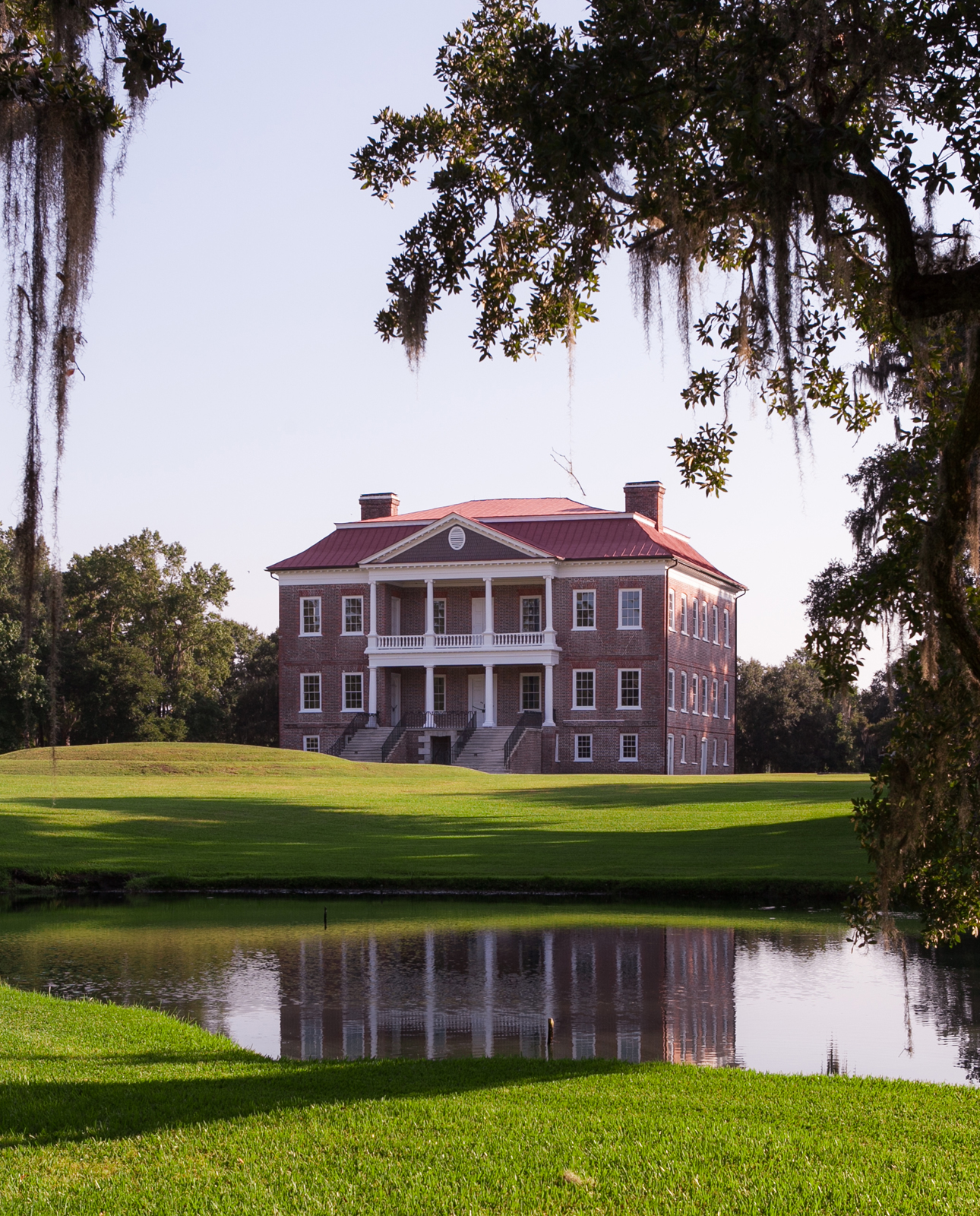 Spotted: The Historic Houses in Charleston Need on Your VIP List